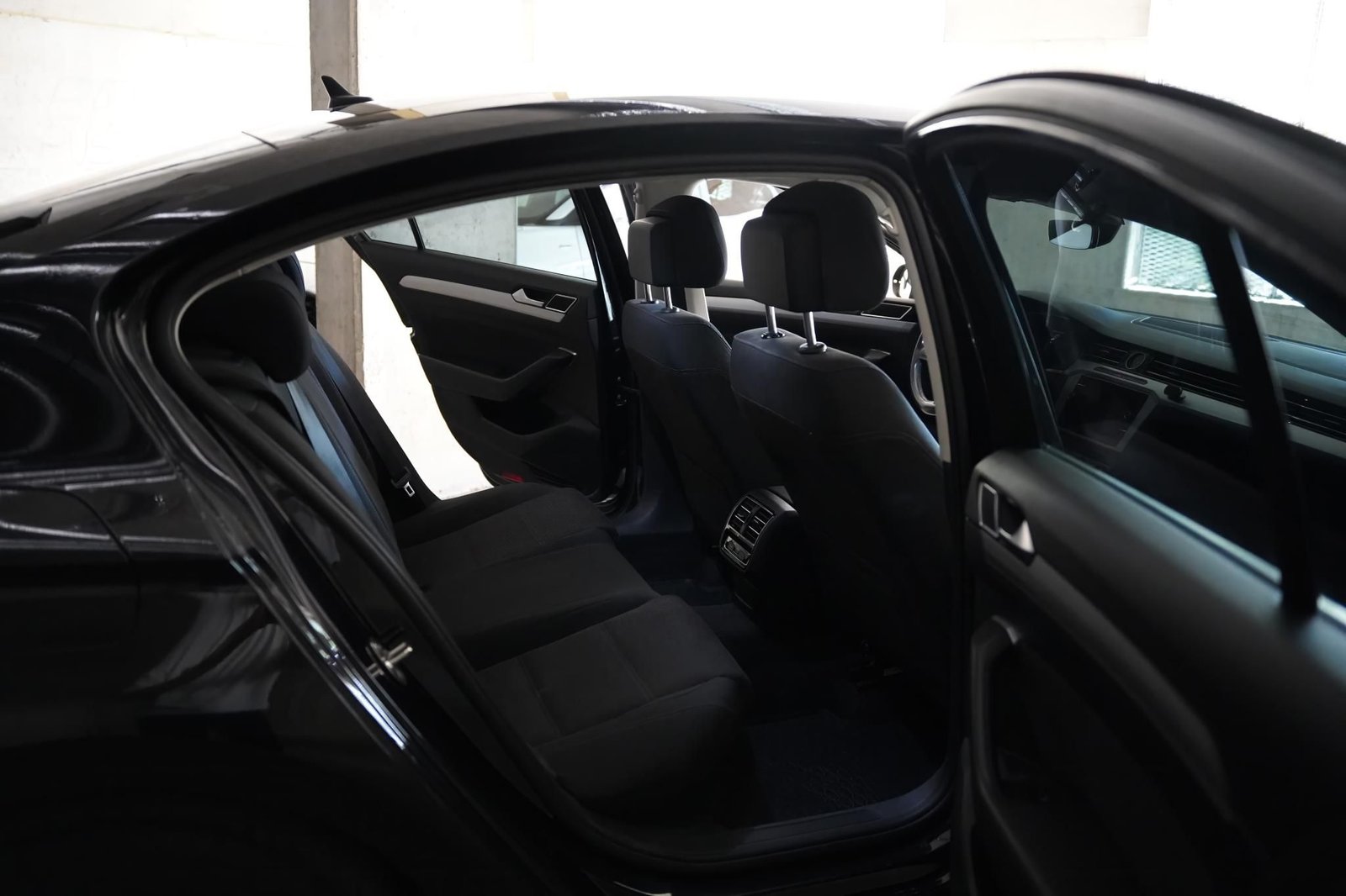 VOLKSWAGEN PASSAT 1.4 TSI BMT ACT Comfortline DSG Led Fényszóró – fotó 8 | Demiro Auto Budapest