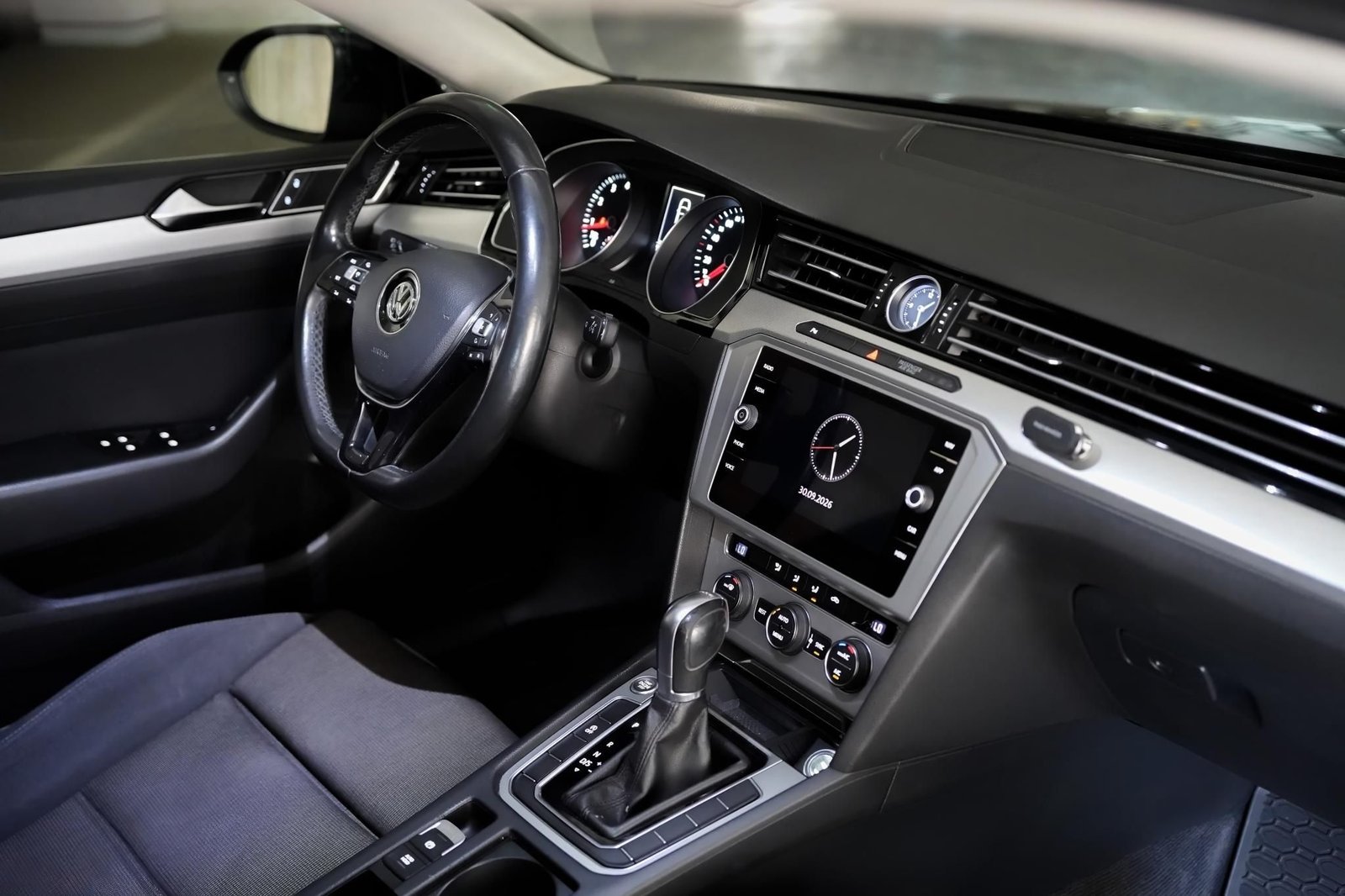 VOLKSWAGEN PASSAT 1.4 TSI BMT ACT Comfortline DSG Led Fényszóró – fotó 5 | Demiro Auto Budapest