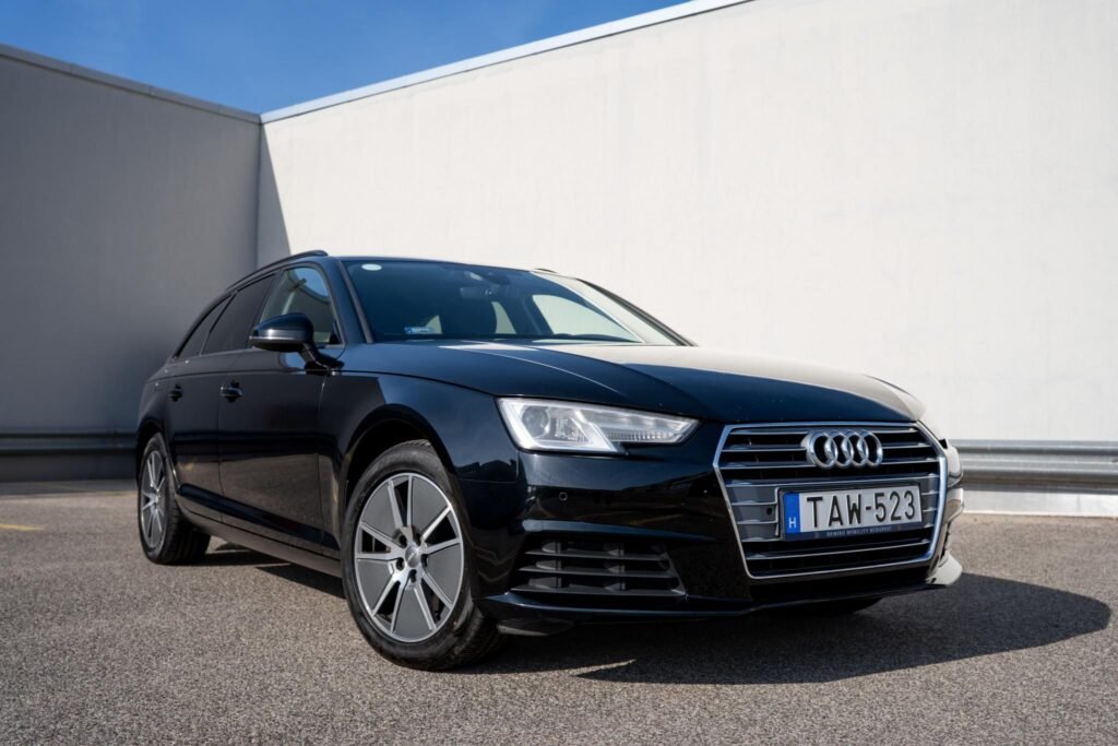 AUDI A4 Avant 2.0 TDI Basis S-tronic – fotó 1 | Demiro Auto Budapest