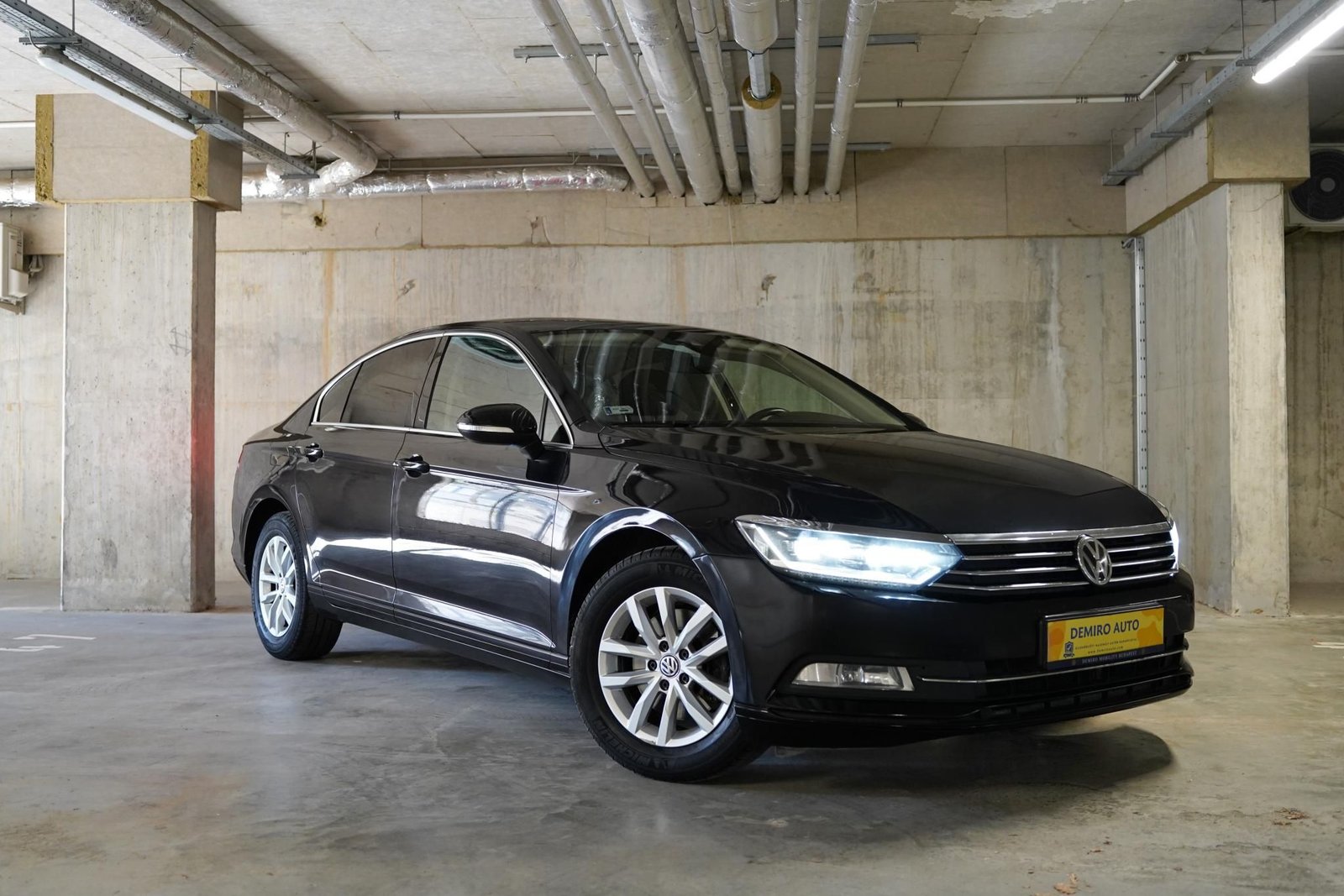 VOLKSWAGEN PASSAT 1.4 TSI BMT ACT Comfortline DSG Led Fényszóró – fotó 12 | Demiro Auto Budapest